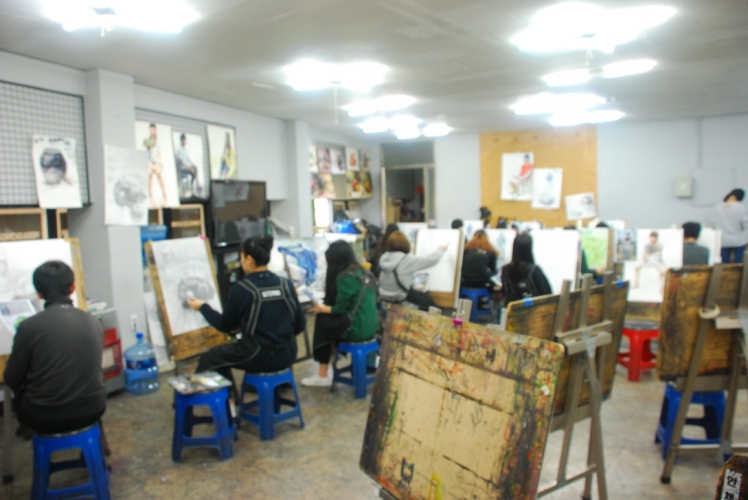 <span class='galleria_span'>경원캠퍼스</span><br /> 

 