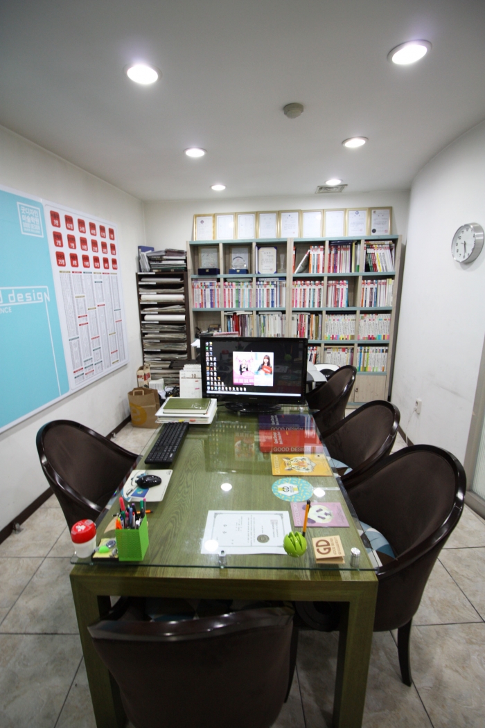 <span class='galleria_span'>제목을 입력하세요.</span><br /> 

 